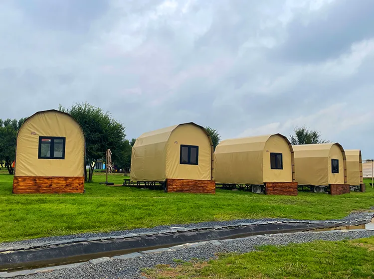 Carriage Tent (3)