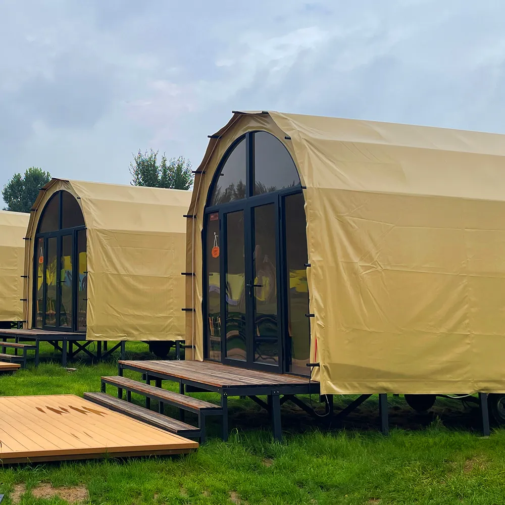 Carriage-Tent