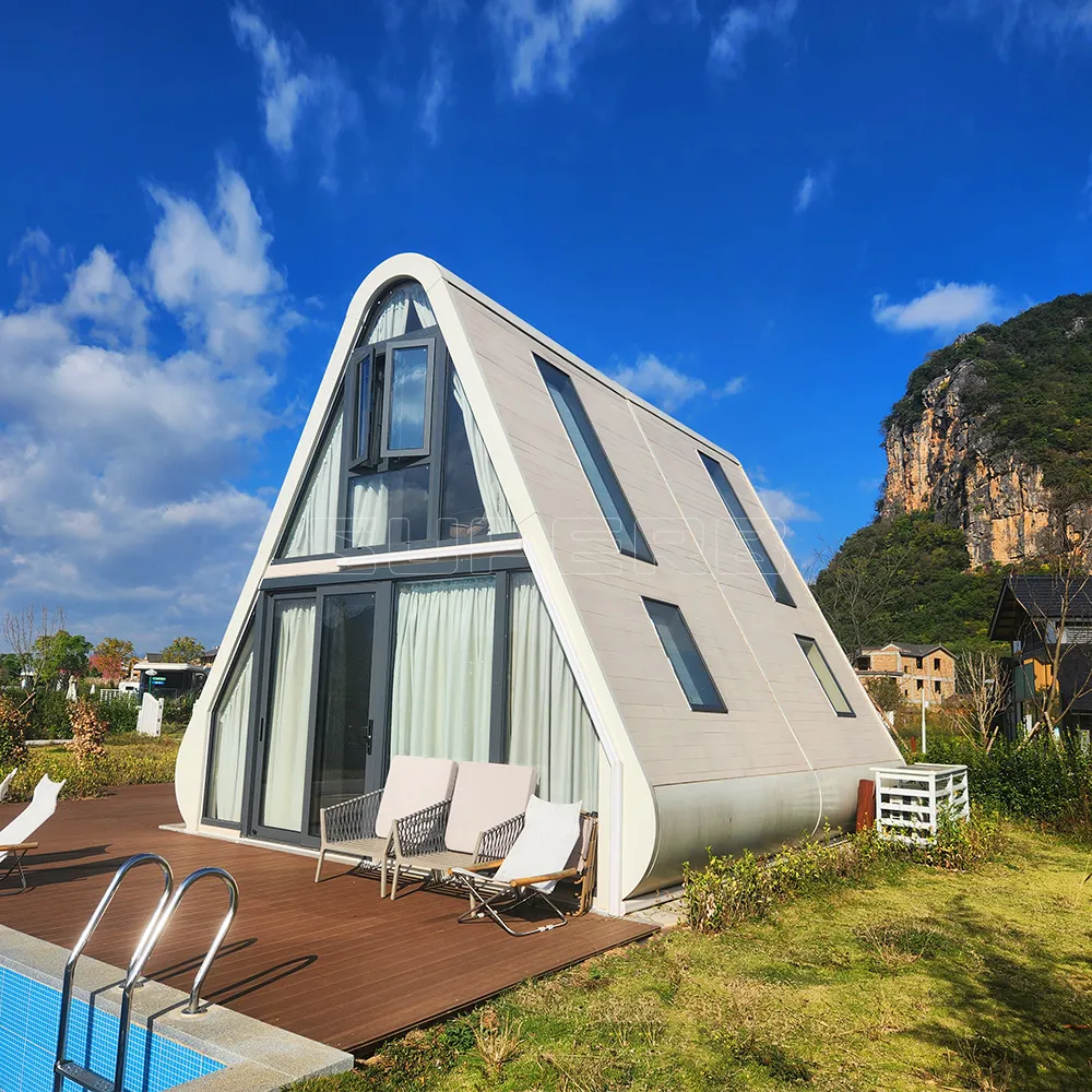 Double-Layered-Triangular-Aluminum-House