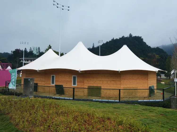 Three-Peak-Tent (4)