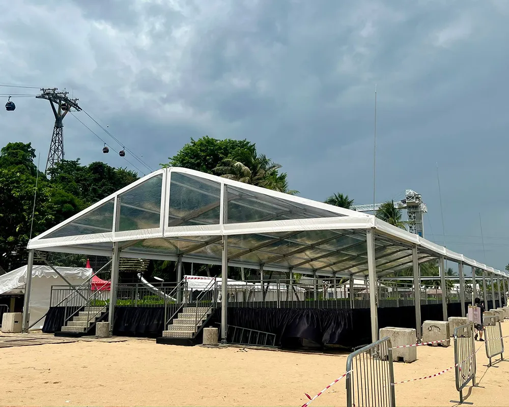 Transparent-Arcum-Tent