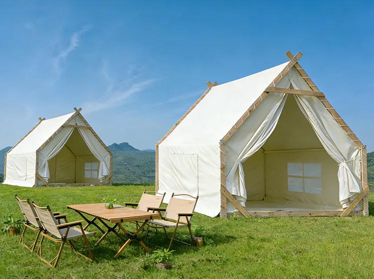 Triangle Tent (4)