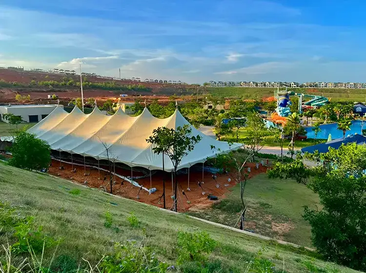 pole-tent